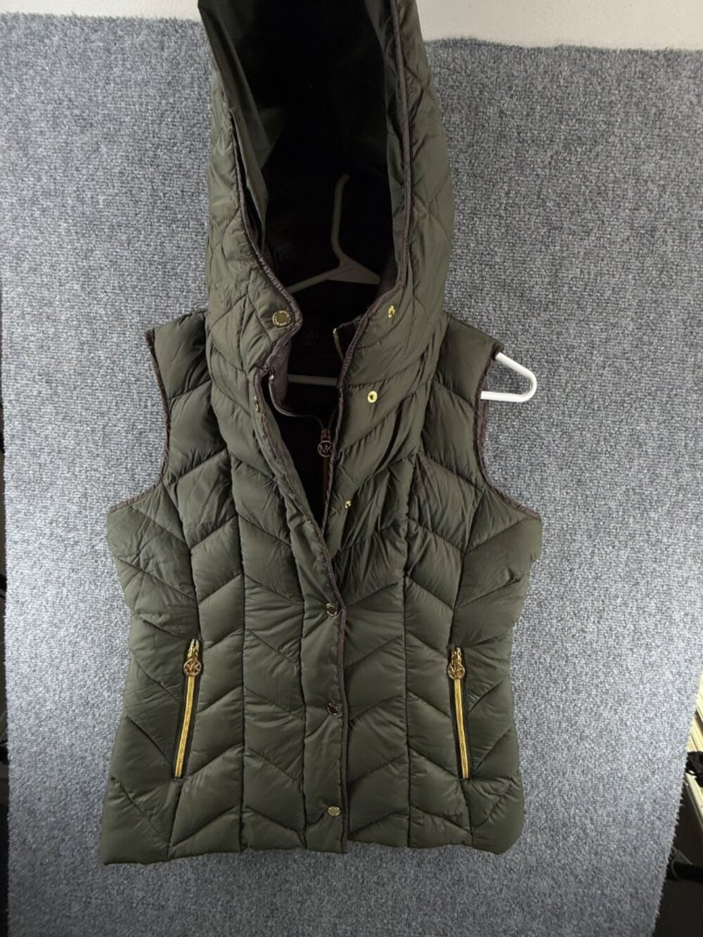 Michael Kors Quilted Hooded Puffer Vest Medium Lightweight Down Insulated Women
